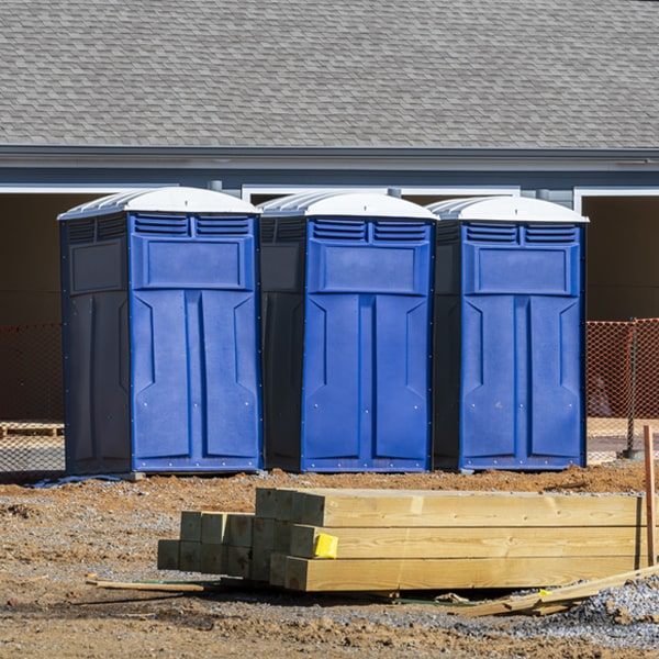 what is the cost difference between standard and deluxe portable toilet rentals in Wolf Creek Utah